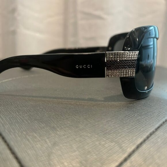GUCCI Strass Crystal Sunglasses  Black Butterfly GG 2901 main image 6